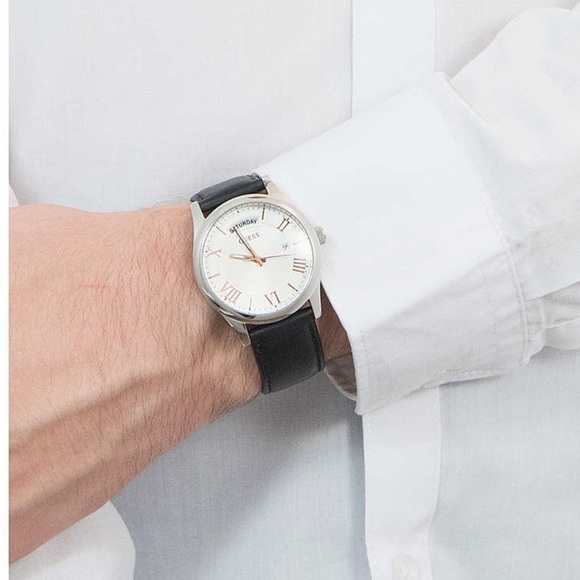 NEW GUESS Fusion Unisex Watch